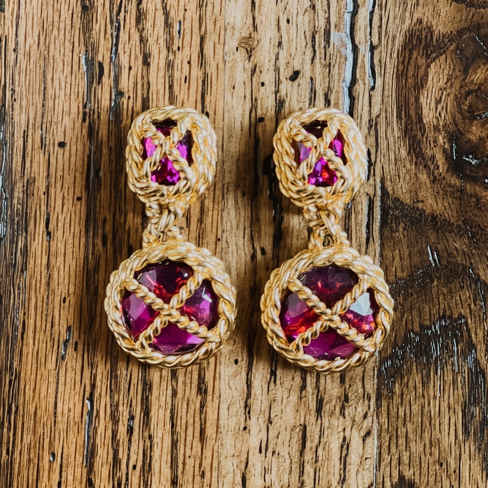 VINTAGE CLIP ON EARRINGS • PINK • GOLD • JEWEL • RETRO
